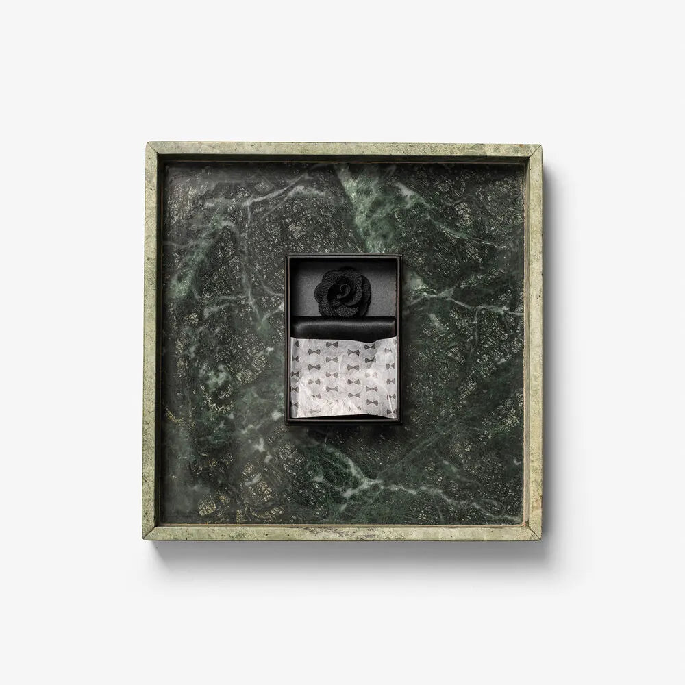 J.Harvest & Frost Solid Hankie & Lapel Pin With Giftbox Zwart