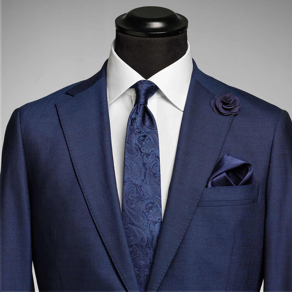 J.Harvest & Frost Solid Paisley Tie With Giftbox