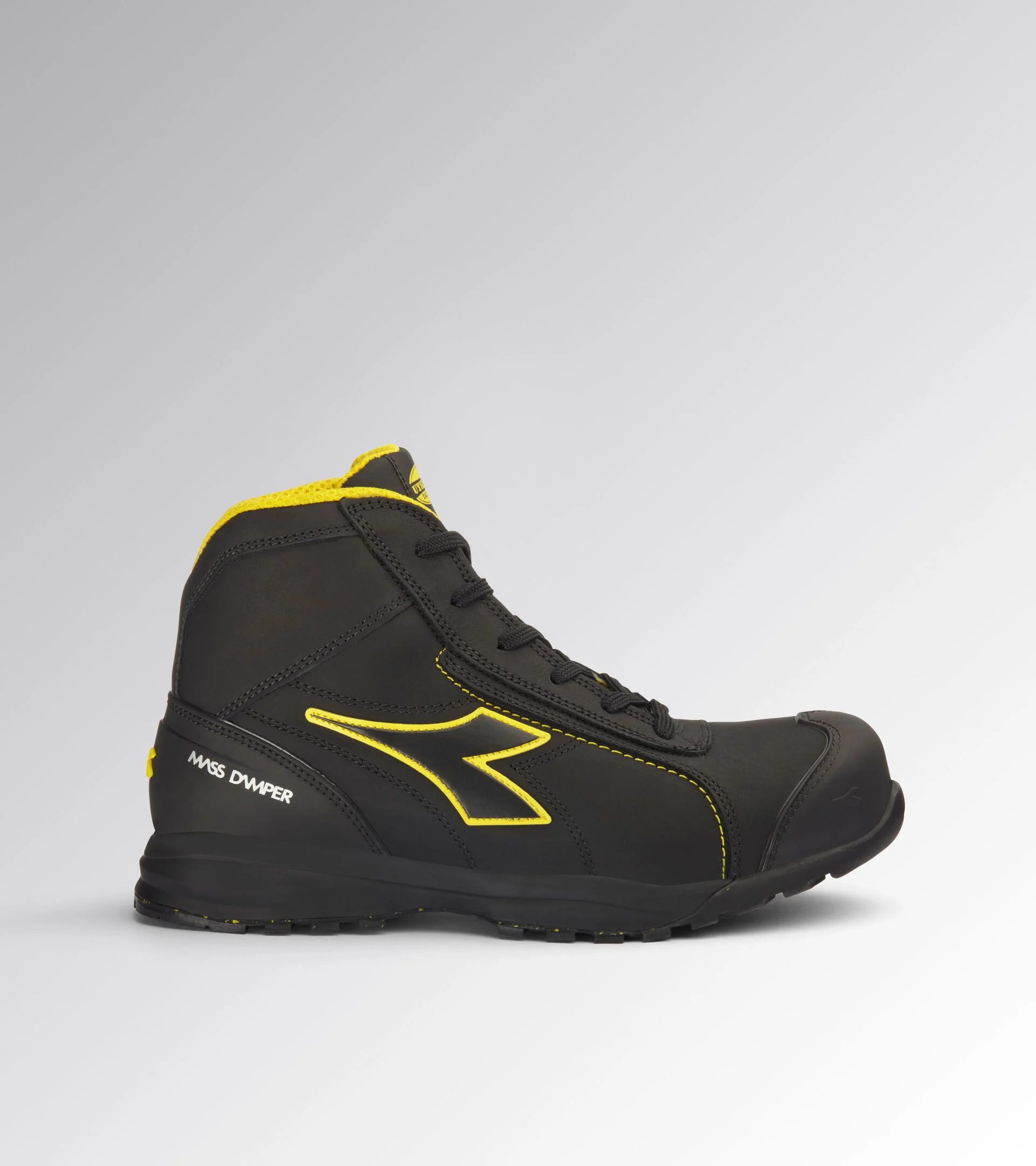 Diadora Glove Mds Mstr Mid S3S Fo Hro Sr Sc Esd Black Werkschoenen